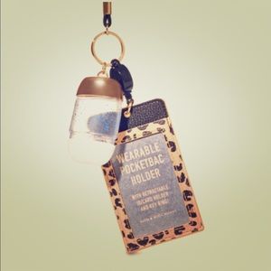 Pocketbac Holder - Wearable Leopard ID Card